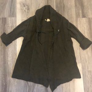 ✨2 for $15✨Dark olive short sleeved cardigan